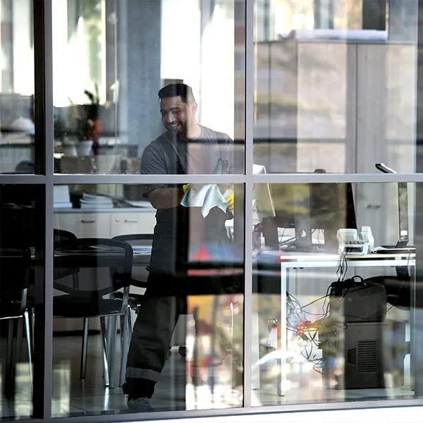 img-office-window-cleaning-london-1
